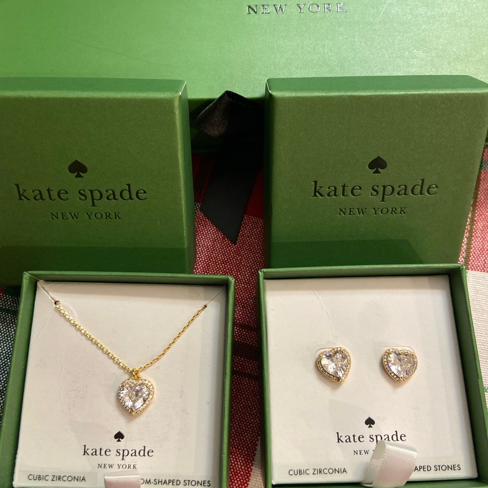 NWT! ♠️ kate spade chain necklace w/pendant. Heart cubic zirconia. In gift box! - Picture 7 of 11